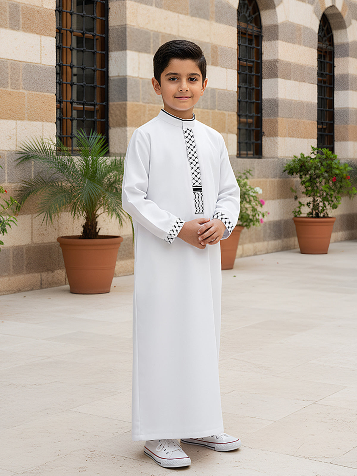 Boys' Embroidered Thobe – Classic Long-Sleeve Arabic Robe with Keffiyeh-Inspired Trim