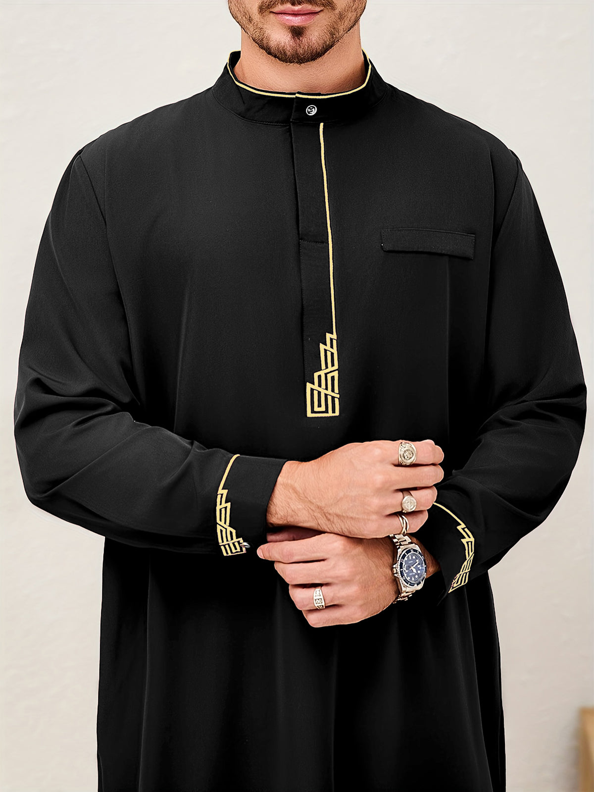 Qamis brodé à col montant pour hommes - Deux couleurs disponibles