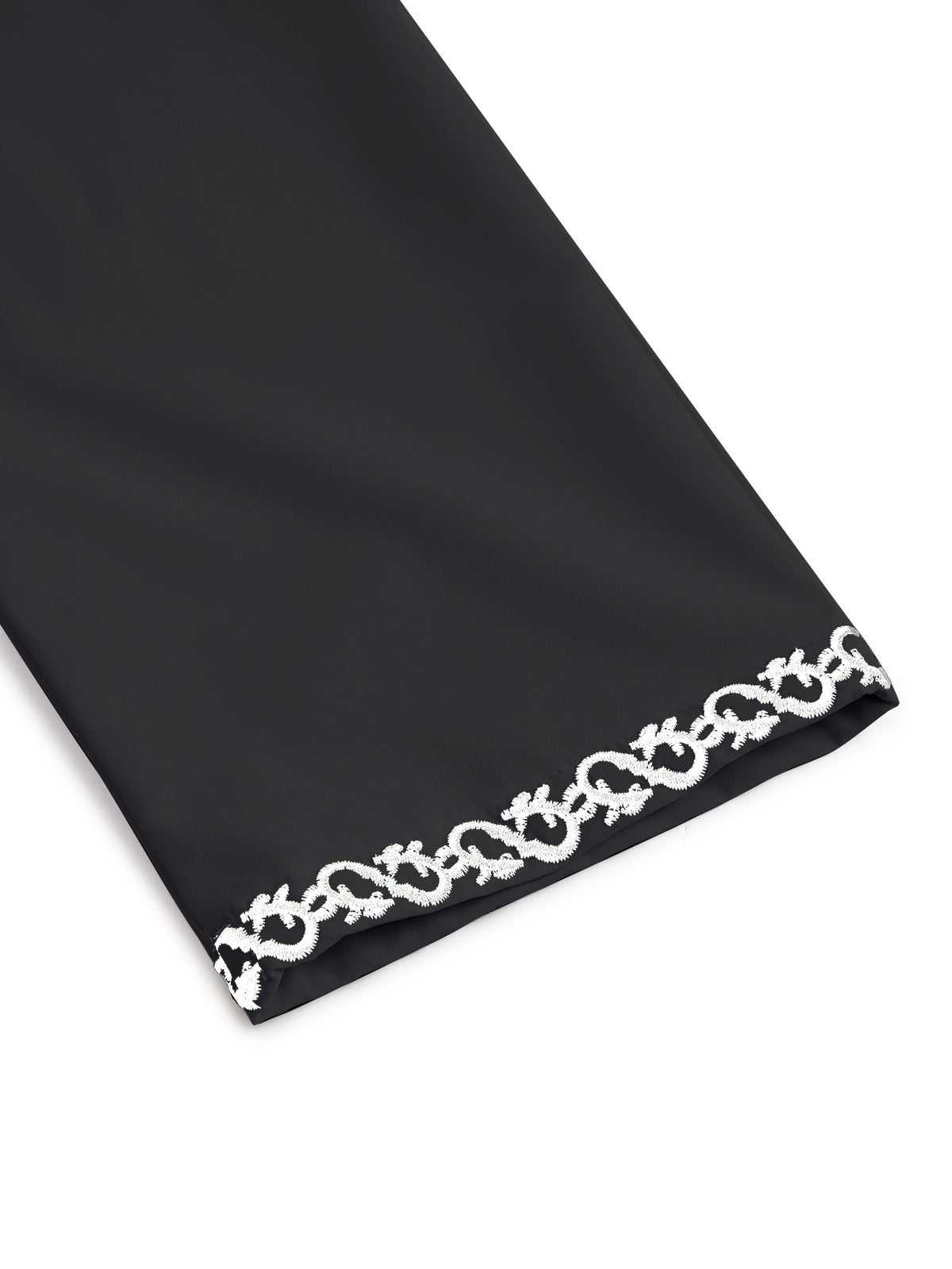 Qamis marocain classique à capuche pour homme - fermeture éclair sur le devant avec broderie contrastante, disponible en deux couleurs