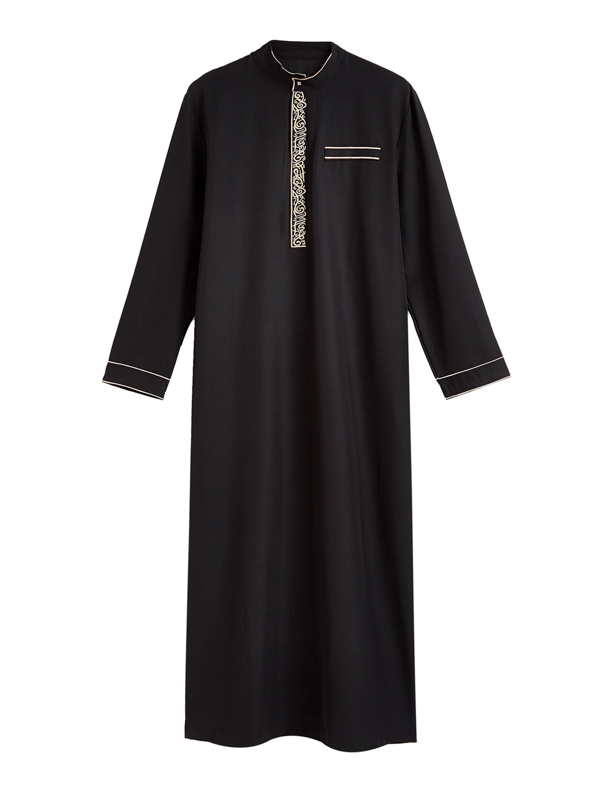 Thobe élégant et moderne pour hommes, avec col droit, patte de boutonnage brodée de motifs géométriques et fausse poche passepoilée, deux coloris disponibles.